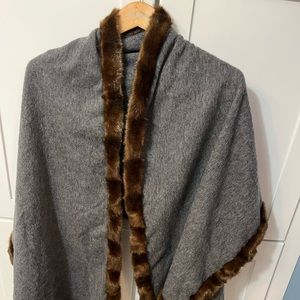 Jmclaughlin Artemis wrap with faux fur trim - one size - worn once